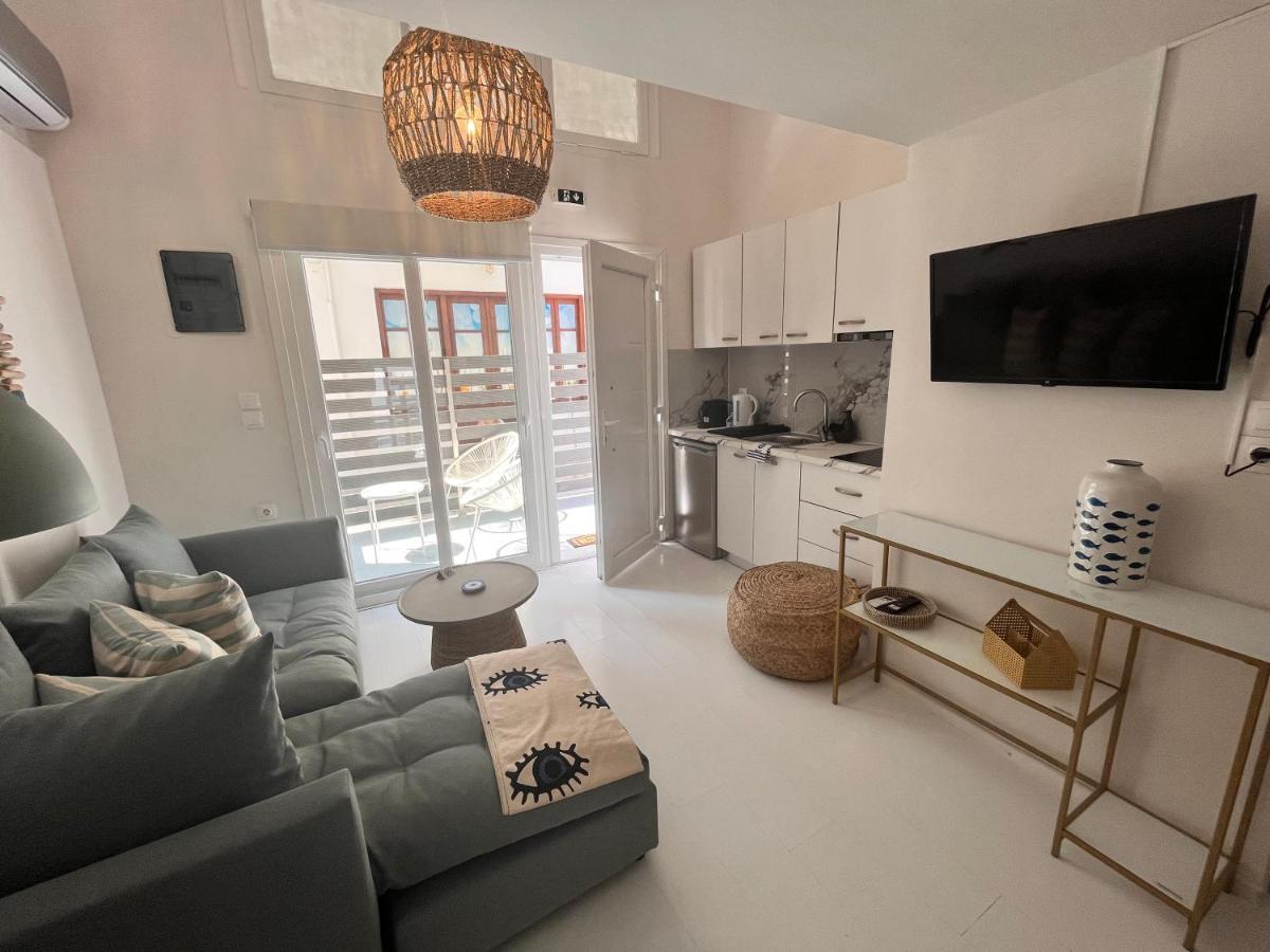 Le Sirene Apartments สเกียธอสทาวน์ ภายนอก รูปภาพ